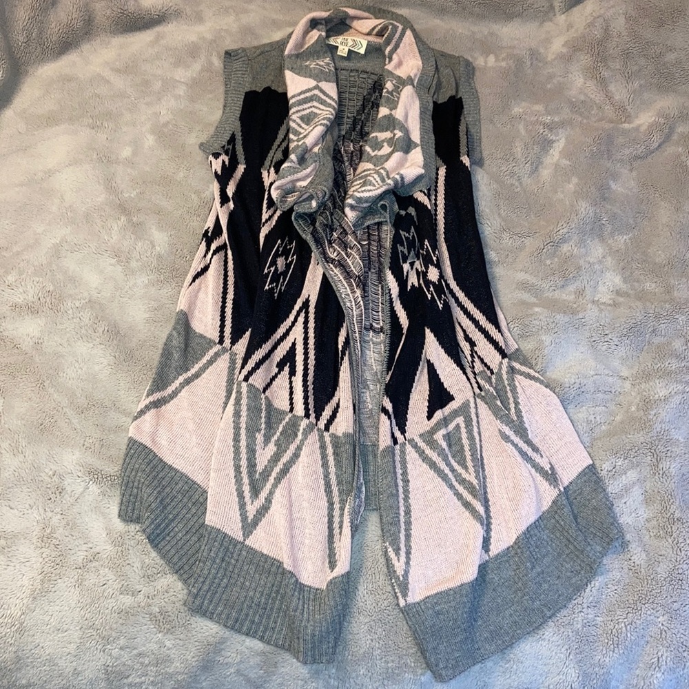 Women’s/Juniors Cardigan